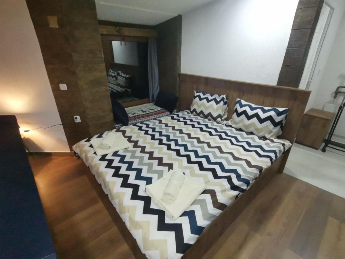 Villa Ana-مافروفو المظهر الخارجي الصورة